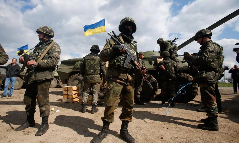 Κατασκοπευτικό των ΗΠΑ αναχώρησε από τη Σούδα & πετάει στη Κριμαία